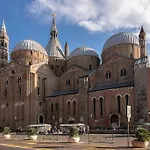-Free Parking & Wifi- 10 Minuti Dal Centro