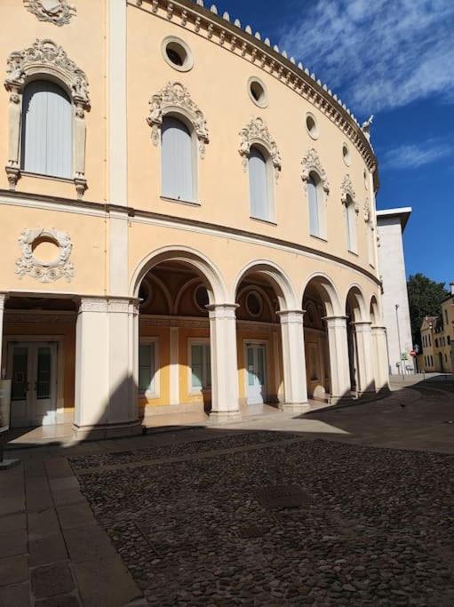 -free Parking & Wifi- 10 Minuti Dal Centro *